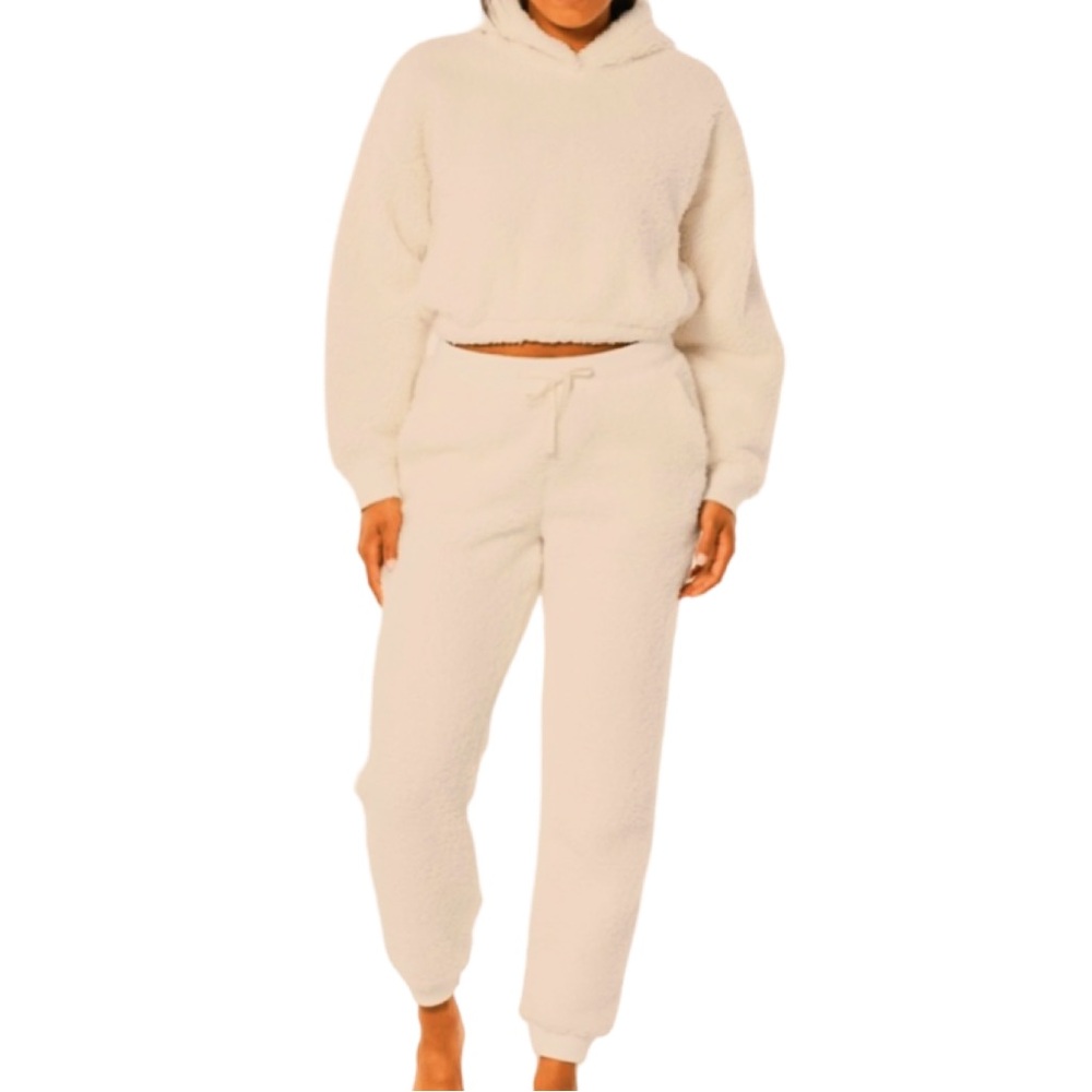 Gilly Hicks Cozy Cream Sherpa Teddy Bear Cropped Hoodie and Jogger set